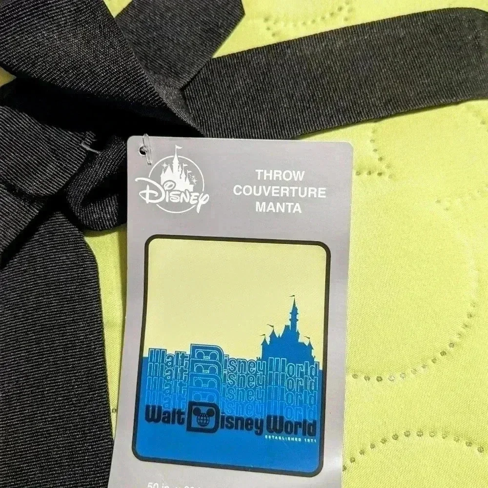 Disney World Blanket Throw, Castle Quilted, NEW, Home Decor, Travel‎ Theme